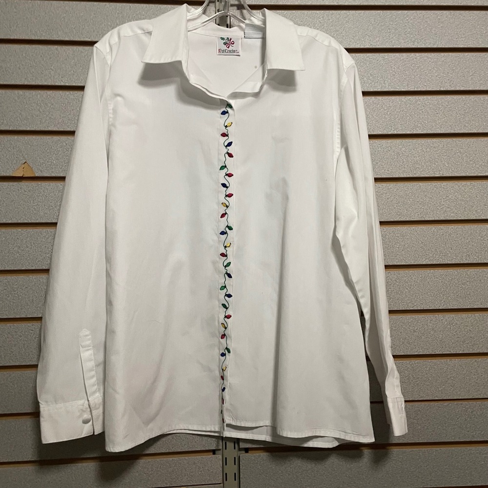 Nutcracker White Christmas Lights Embroidered Button Down long sleeve Shirt L‎